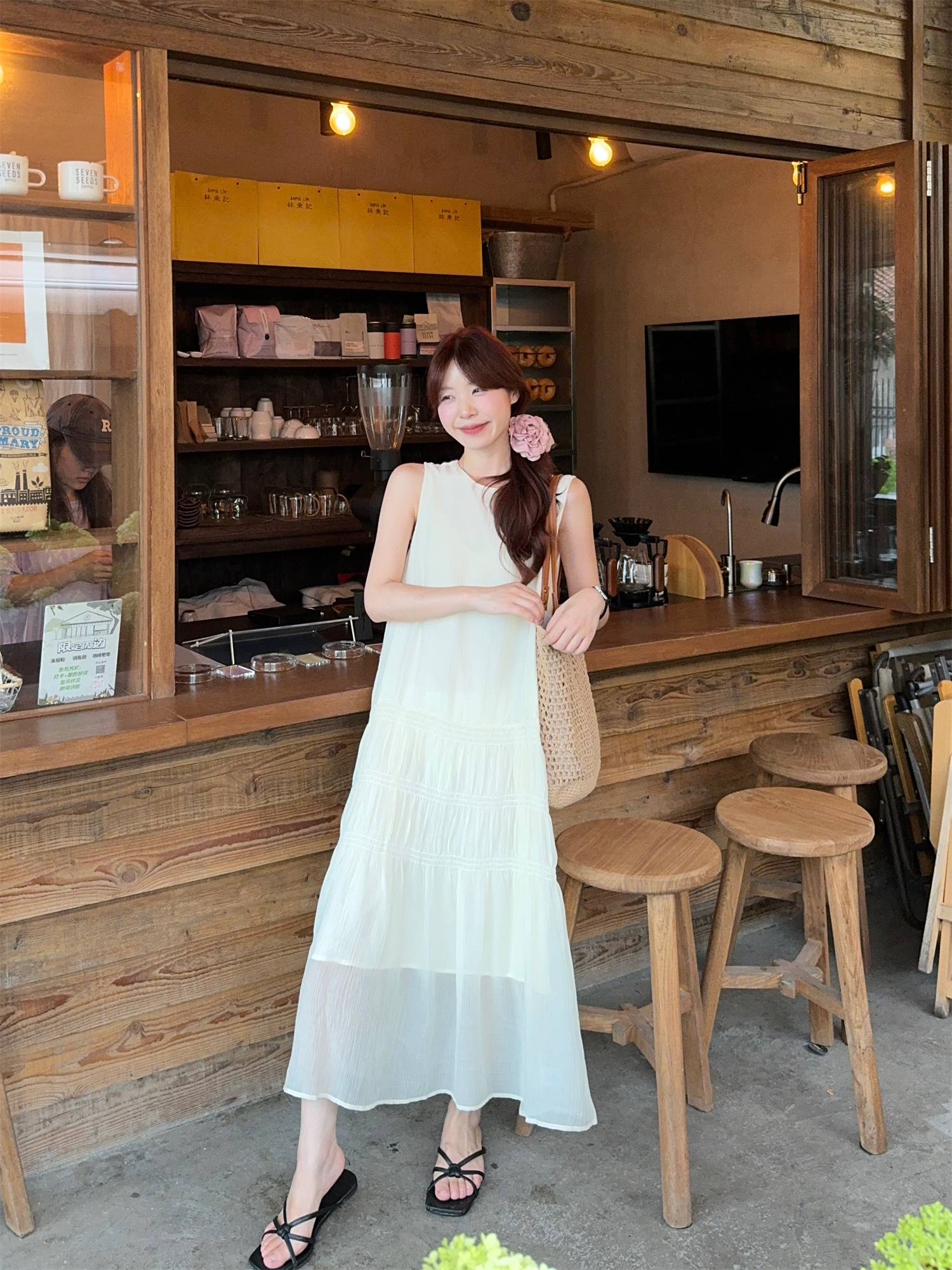 Sweet Niche Pleated Sleeveless Tank Dress - Image 3