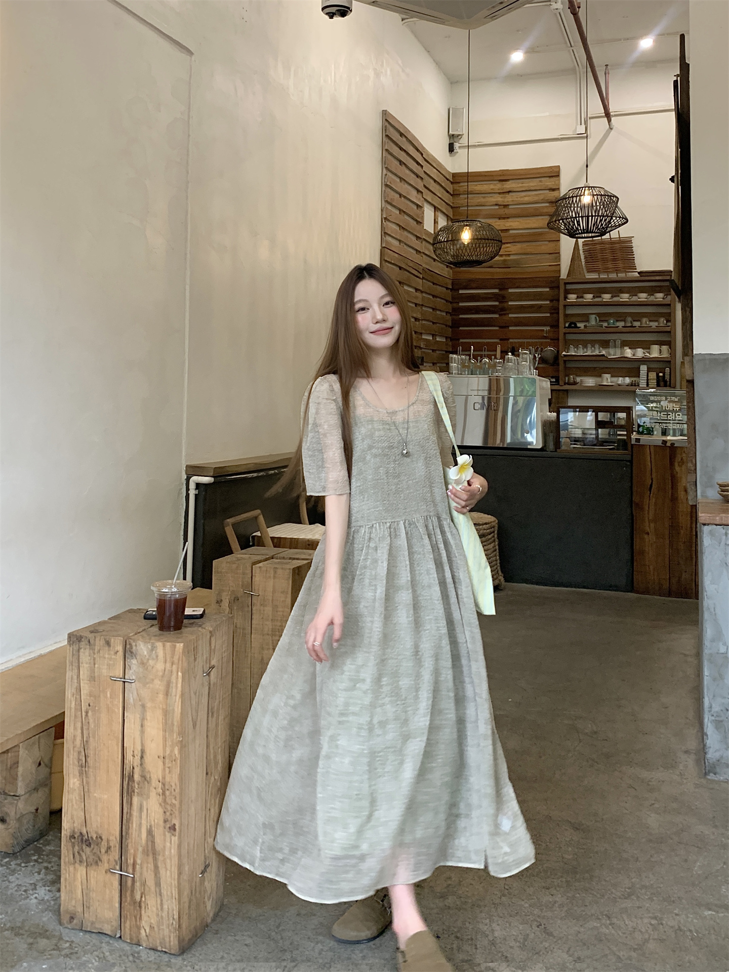 Lazy Vacation Style Bubble Sleeve Flowy Dress with Cami Two-Piece Set