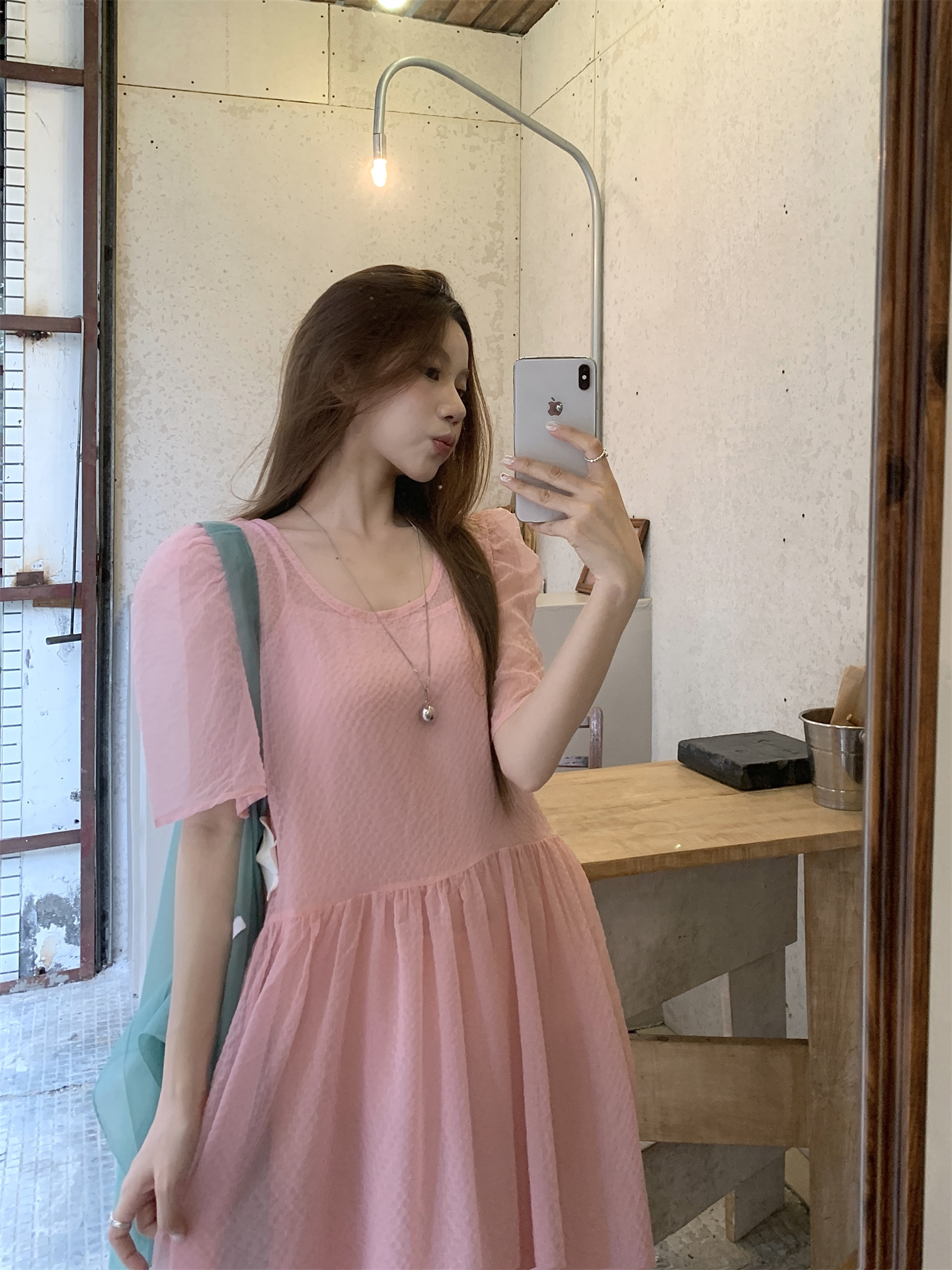 Lazy Vacation Style Bubble Sleeve Flowy Dress with Cami Two-Piece Set - Image 4