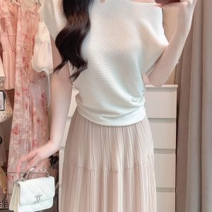 Off-Shoulder Short-Sleeve T-Shirt and Skirt Two-Piece Set for Women Summer