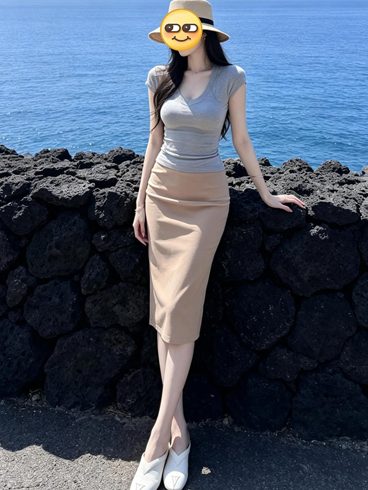 Women's Lyocell Slim V-Neck Top and Skirt Two-Piece Set - Image 4