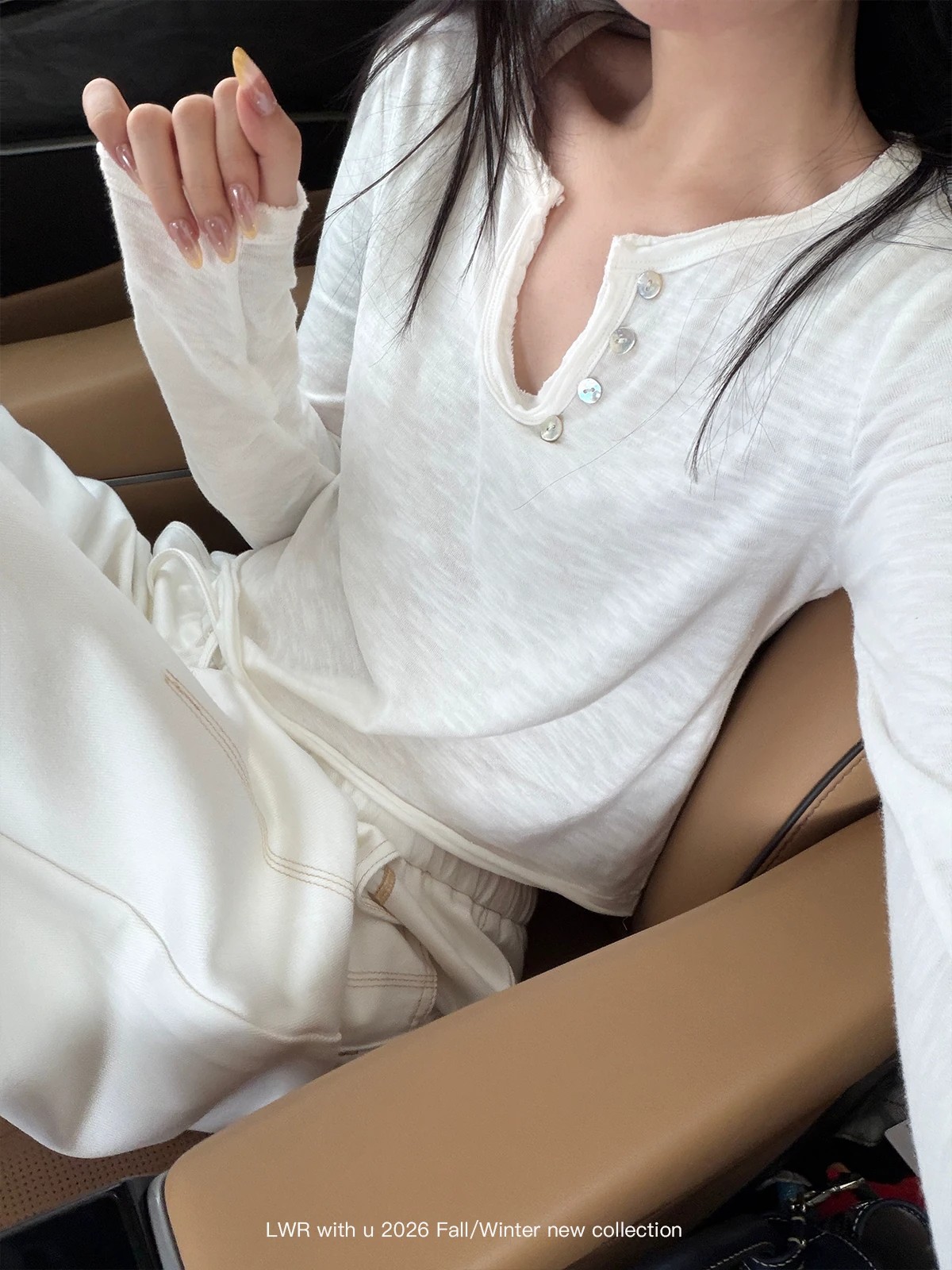 Cloud-Feel Breathable Loose V-Neck Long-Sleeve Cropped Base T-Shirt Top for Women Autumn